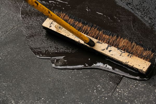 Commercial Asphalt Sealing in Metairie